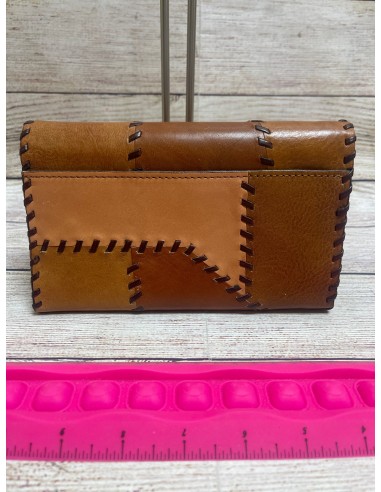 Wallet Designer By Patricia Nash, Size: Large paiement sécurisé