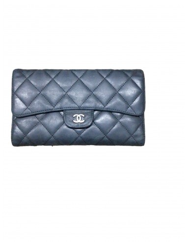 Wallet Luxury Designer By Chanel  Size: Small sur le site 