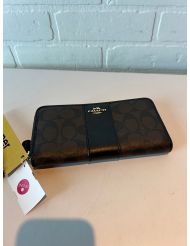 Wallet Designer By Coach, Size: Large Pour