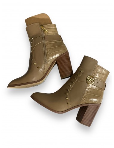 Boots Designer By Michael By Michael Kors In Tan, Size: 7 2023