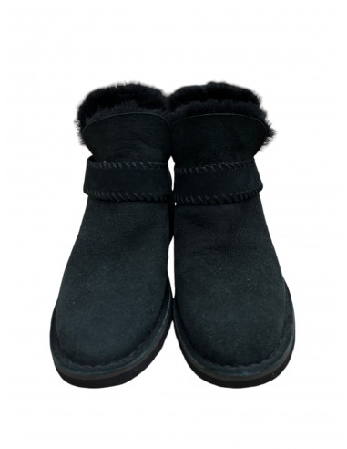 Boots Leather By Ugg In Black, Size: 5.5 le des métaux précieux